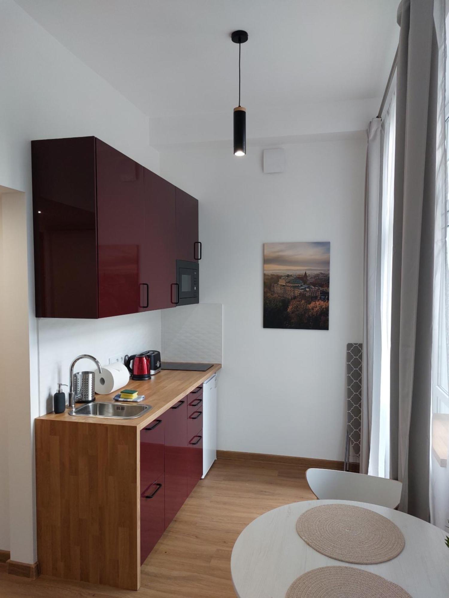 Old Town Stage Apartment One Cracóvia Exterior foto